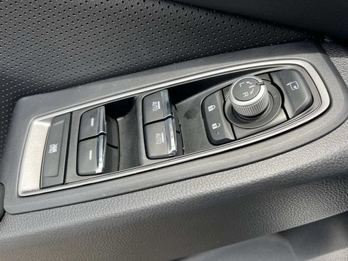 Certified 2025 Subaru Ascent Touring AWD/4WD image 29
