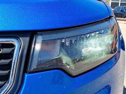 Used 2024 Jeep Compass Latitude image 9