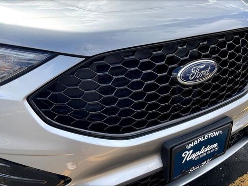Used 2023 Ford Edge ST-Line w/ Class II Trailer Tow Package AWD/4WD image 28