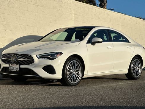 Certified 2025 Mercedes-Benz CLA 250 image 8