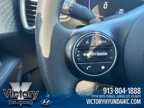 Used 2023 Kia Soul LX FWD image 13