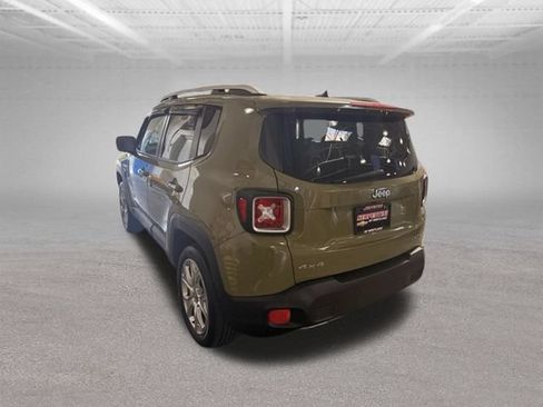 Used 2015 Jeep Renegade Limited AWD/4WD image 6