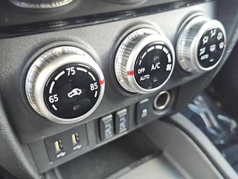 Used 2024 Mitsubishi Outlander Sport SE image 17