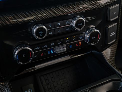 Used 2024 Ford F150 Lariat w/ Equipment Group 502A High image 70