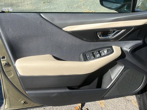 New 2025 Subaru Outback Premium image 5