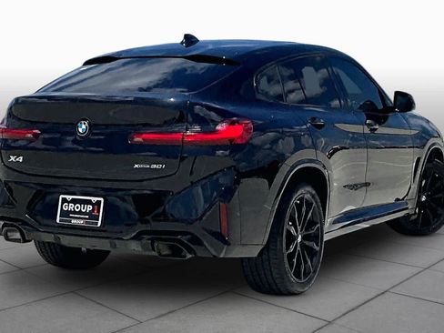 Used 2024 BMW X4 xDrive30i w/ Premium Package AWD/4WD image 12