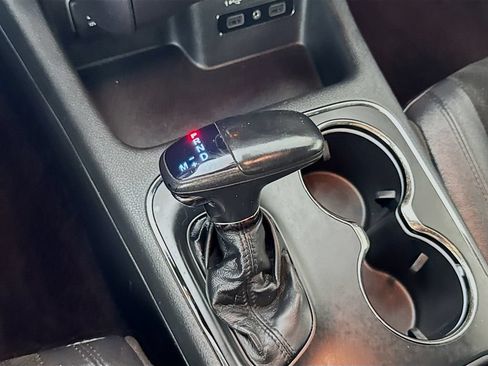 Used 2018 Dodge Durango GT w/ Premium Group AWD/4WD image 21