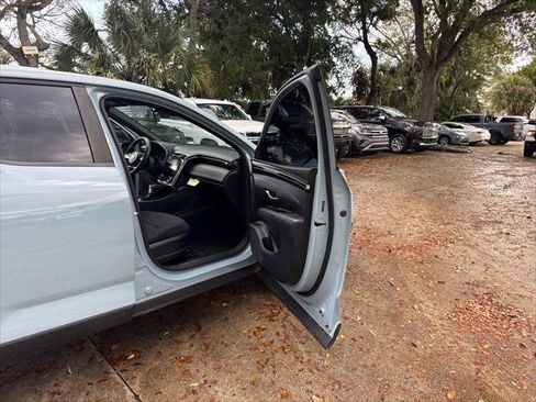 Used 2022 Hyundai Santa Cruz SEL image 12