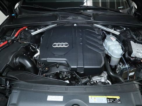 Used 2021 Audi A4 2.0T Premium Plus w/ Premium Plus Package AWD/4WD image 40