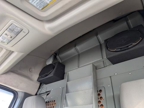 Used 2018 Nissan NV 2500 SV w/ Navigation Package image 15