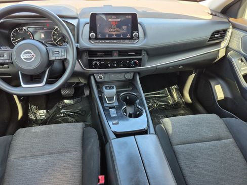 Used 2021 Nissan Rogue S FWD image 14