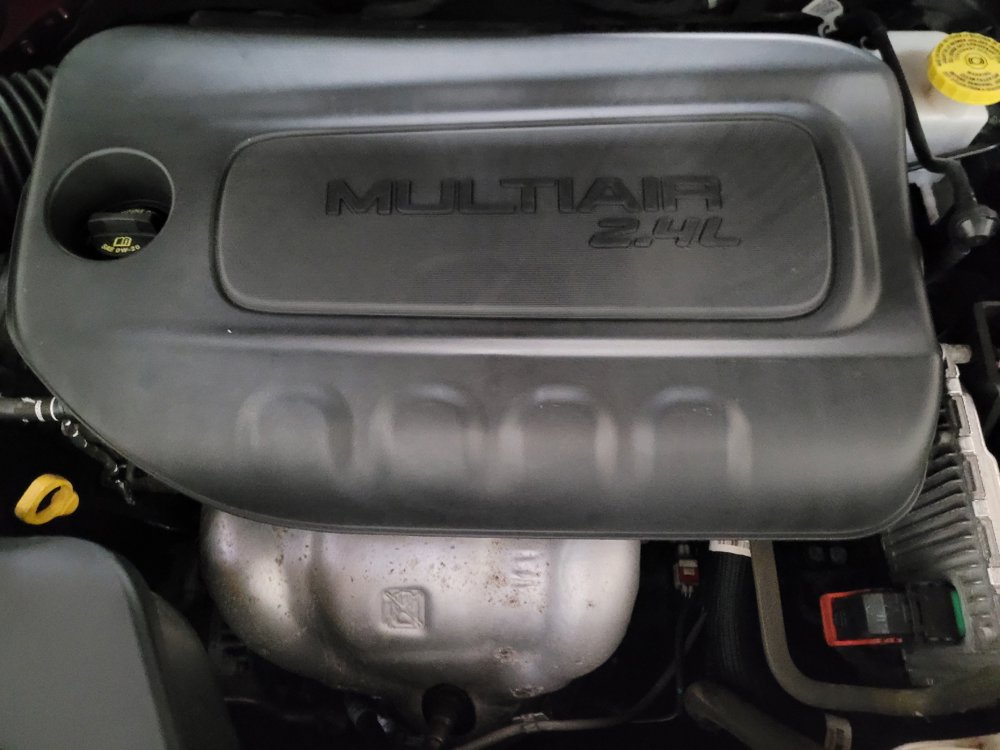 Used 2021 Jeep Cherokee Latitude Plus AWD/4WD image 30