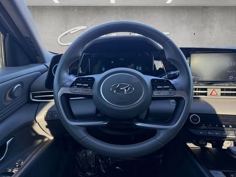 Used 2021 Hyundai Elantra SEL w/ Convenience + Premium Package image 21