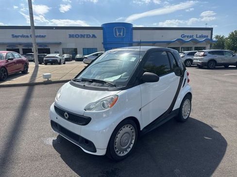 Used 2015 smart fortwo pure RWD image 1