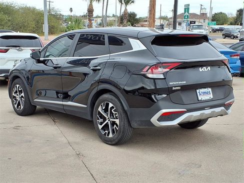 Certified 2023 Kia Sportage EX image 5
