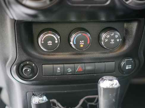 Used 2016 Jeep Wrangler Sport w/ Quick Order Package 24S image 12