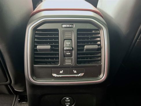 Certified 2023 Porsche Macan GTS image 27