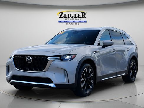 Used 2024 MAZDA CX-90 Plug-In Hybrid w/ Premium Plus AWD/4WD image 3