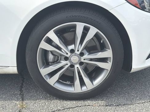 Used 2017 Mercedes-Benz C 300 4MATIC Sedan image 14