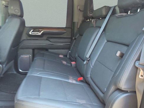 Used 2024 GMC Sierra 2500 Denali w/ Denali Reserve Package AWD/4WD image 29