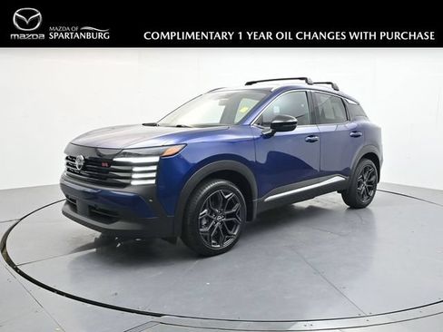 Used 2026 Nissan Kicks SR w/ SR Premium Package AWD/4WD image 1
