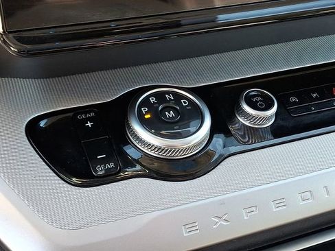 Certified 2025 Ford Expedition Max Active image 15