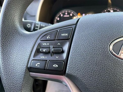 Certified 2020 Hyundai Tucson SE image 30