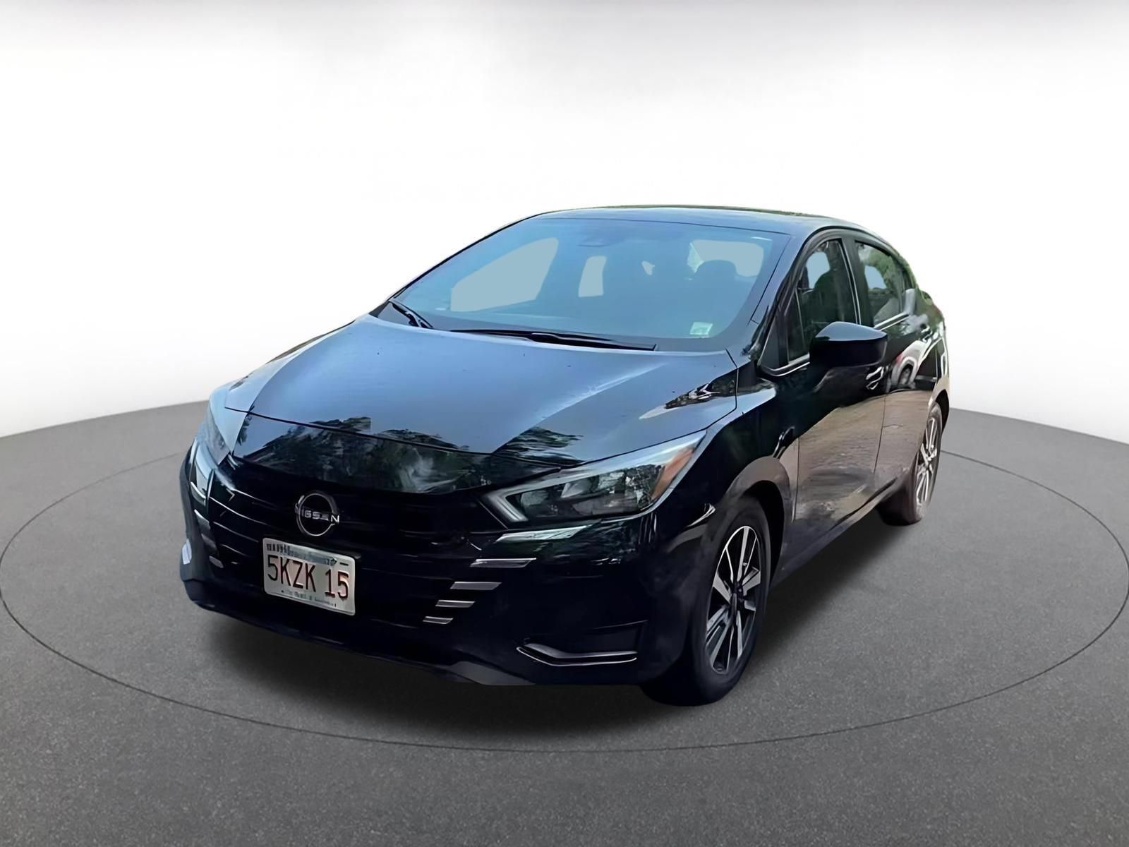 Used 2025 Nissan Versa SV FWD image 6