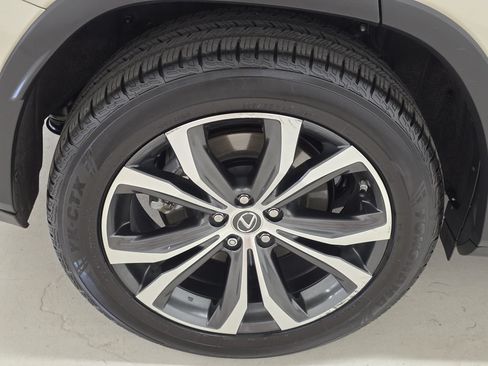 Used 2018 Lexus RX 450h AWD w/ Premium Package image 53