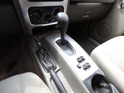 Used 2007 Jeep Liberty Limited AWD/4WD image 18