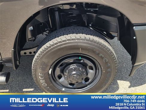 New 2025 RAM 2500 Tradesman image 18