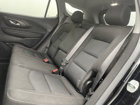 Used 2023 GMC Terrain SLE w/ Driver Convenience Package AWD/4WD image 13