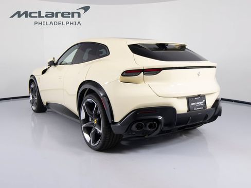 Used 2025 Ferrari Purosangue AWD/4WD image 7