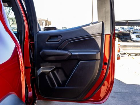 Used 2023 Chevrolet Colorado Trail Boss w/ Technology Package image 37