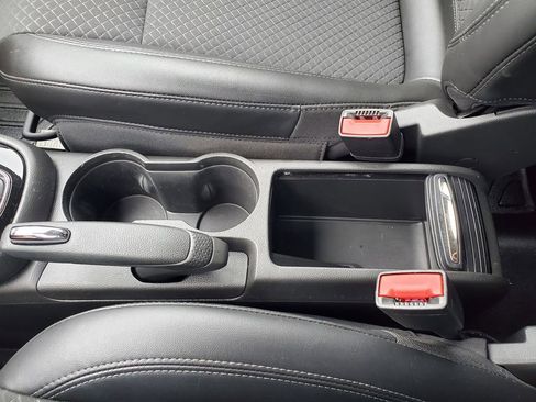 Used 2022 Buick Encore Preferred w/ Safety Package image 26