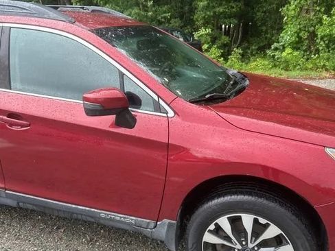 Used 2015 Subaru Outback 2.5i Limited w/ Protection Package #1 AWD/4WD image 11