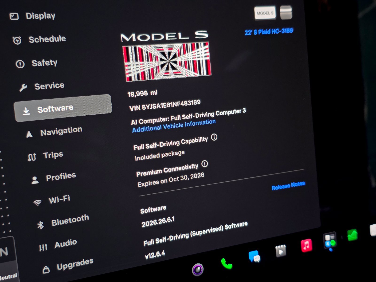Used 2022 Tesla Model S Plaid AWD/4WD image 4