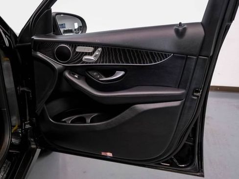 Used 2017 Mercedes-Benz GLC 300 300 Luxury w/ Premium 1 Package image 41