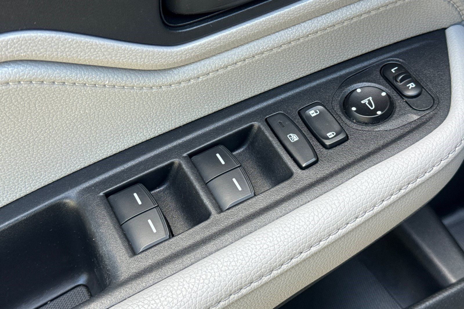 Used 2019 Honda Odyssey EX-L image 14
