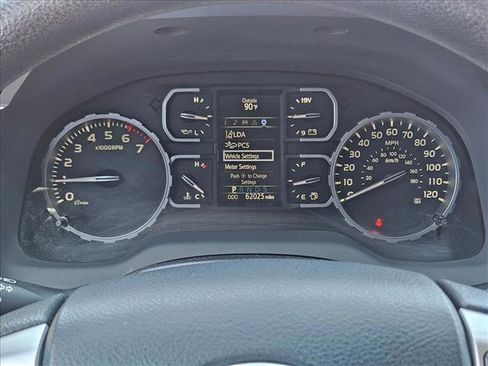 Used 2021 Toyota Tundra SR5 w/ SR5 Upgrade Package image 14