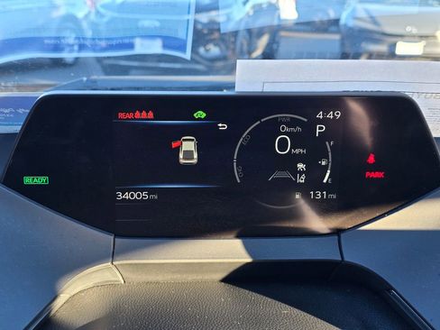 Used 2024 Toyota Prius LE image 16