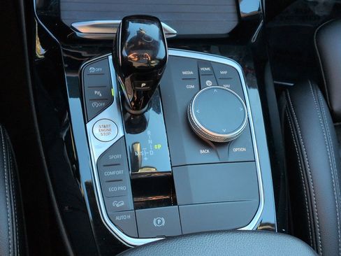 Used 2022 BMW X3 xDrive30i w/ Premium Package 2 image 25