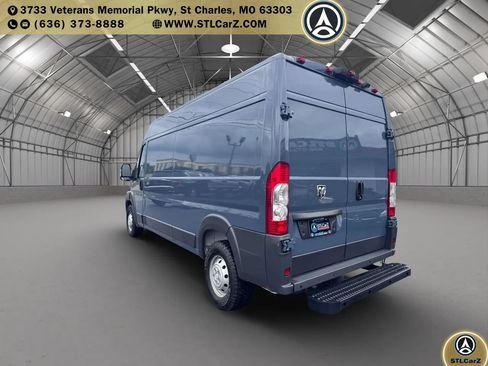 Used 2018 RAM ProMaster 2500 FWD image 5