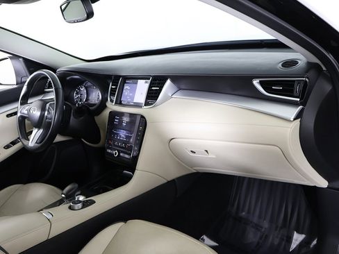 Used 2022 INFINITI QX50 Essential image 31