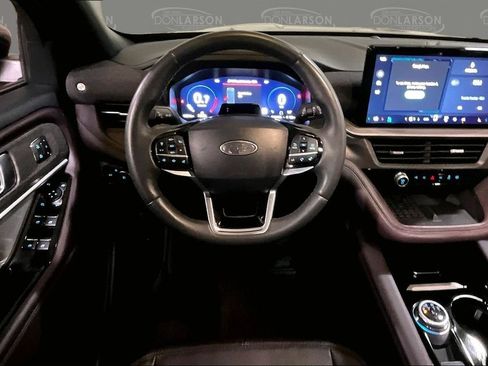 Certified 2025 Ford Explorer Platinum w/ Ultimate Package AWD/4WD image 19