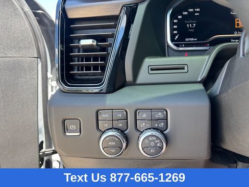 Used 2025 GMC Sierra 2500 AT4 AWD/4WD image 19