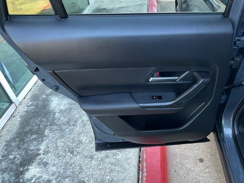 Used 2025 MAZDA CX-50 AWD 2.5 S w/ Select Package image 18