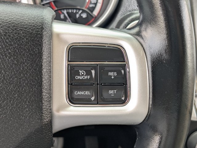 Used 2020 Dodge Journey SE w/ SE Popular Equipment Group FWD image 21