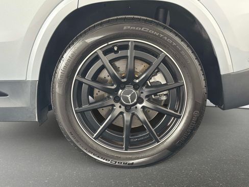 Used 2025 Mercedes-Benz GLA 35 AMG 4MATIC image 12