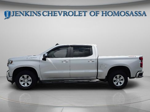 Used 2021 Chevrolet Silverado 1500 LT w/ Bed Protection Package AWD/4WD image 8